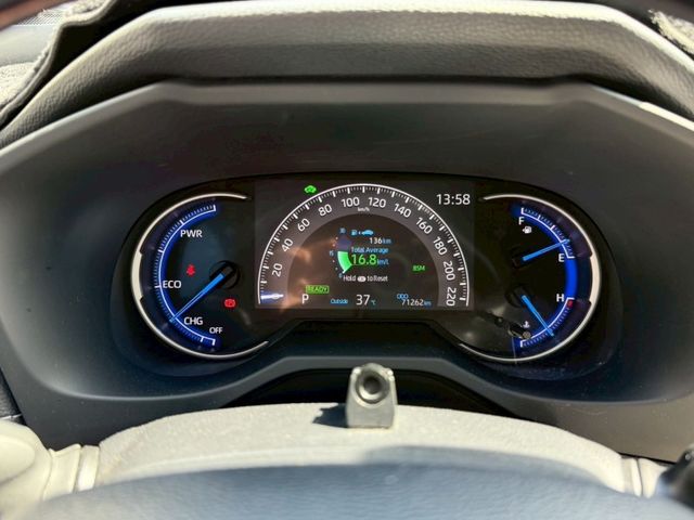 Toyota RAV4  第10張相片