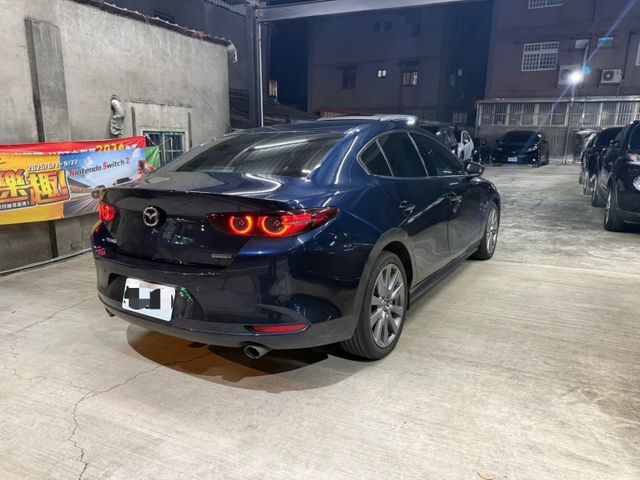 Mazda Mazda3  第2張相片