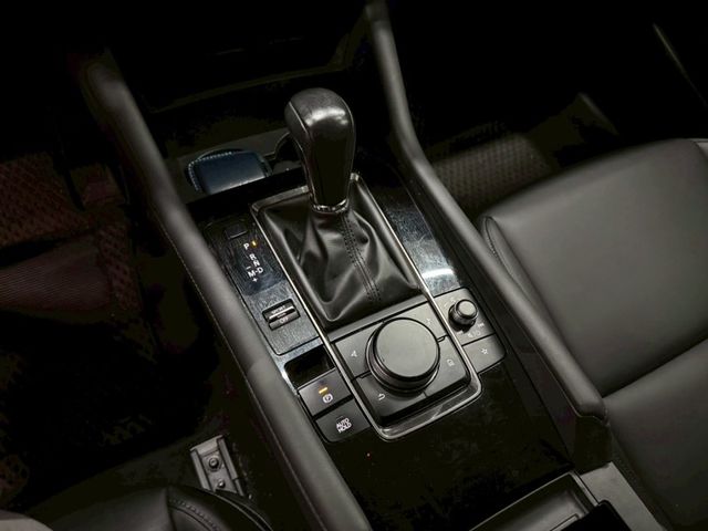 Mazda Mazda3  第11張相片