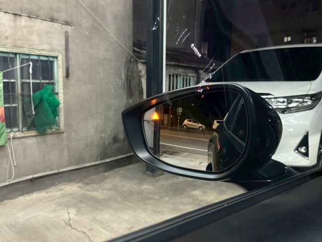 Mazda Mazda3  第14張相片