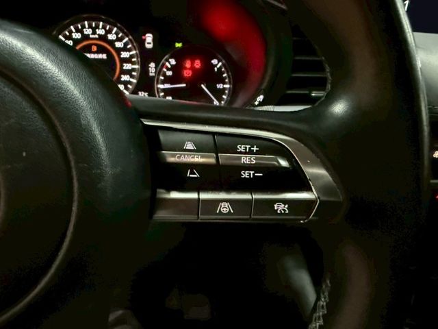 Mazda Mazda3  第16張相片
