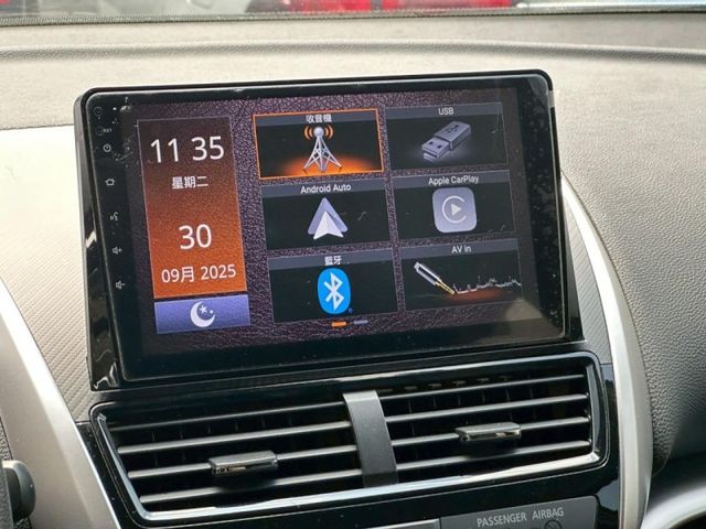 Mitsubishi Eclipse Cross  第15張相片