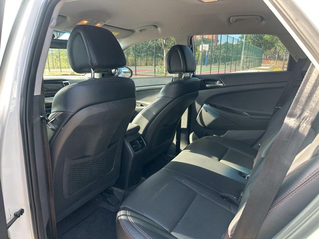 Hyundai Tucson  第7張相片