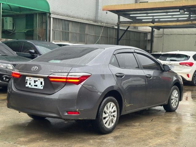 Toyota ALTIS  第5張相片