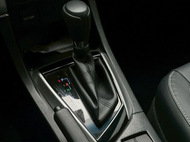 Toyota ALTIS  第12張相片