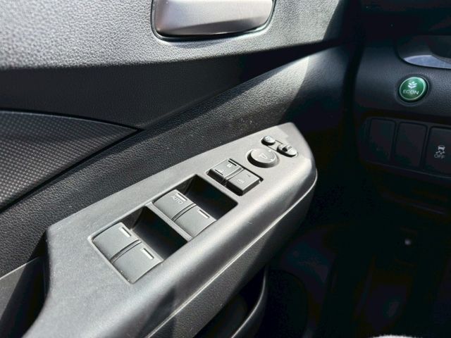 Honda CR-V  第10張相片