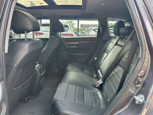 Honda CR-V  第8張相片