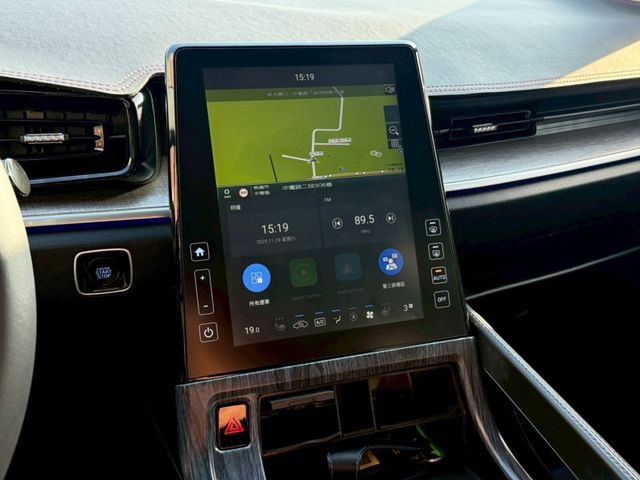 Hyundai Custin  第12張相片