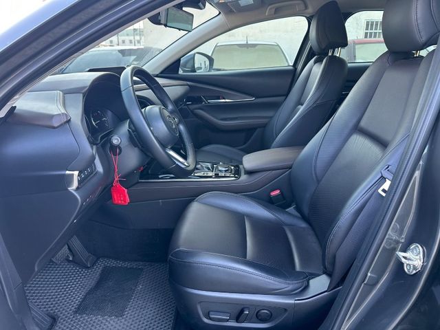 2021 CX30 旗艦進化 灰色  第7張相片