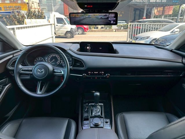 2021 CX30 旗艦進化 灰色  第8張相片