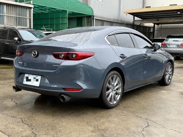 Mazda Mazda3  第4張相片