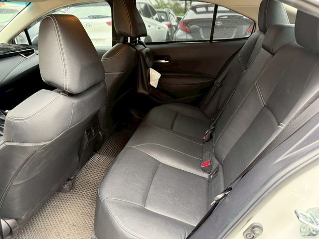 豪華版/低里程/ACC/免鑰摸門/CP值  第7張相片