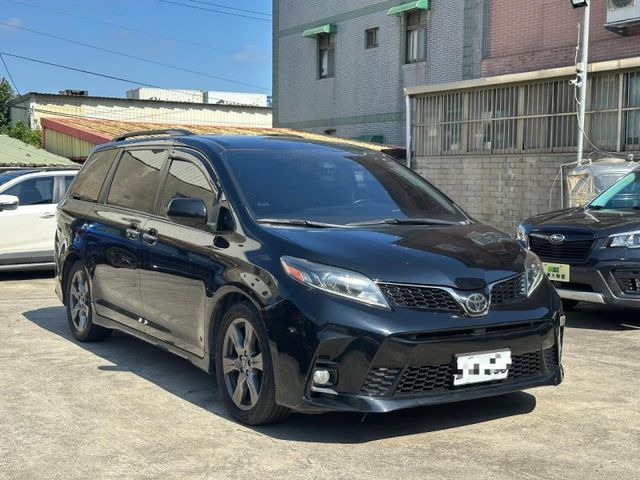 Toyota Sienna  第4張相片