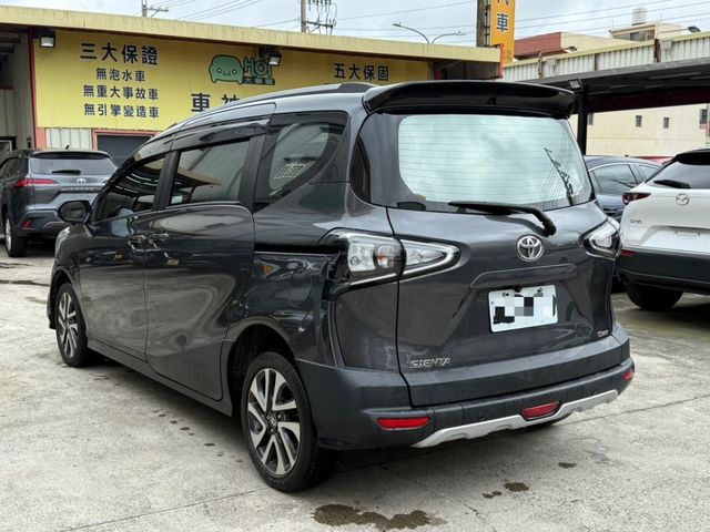 Toyota SIENTA  第2張相片