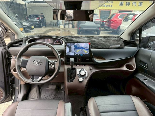 Toyota SIENTA  第9張相片