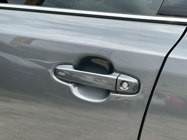 Toyota C-HR  第11張相片