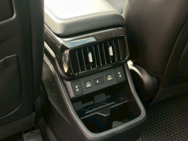 Hyundai Custin  第11張相片