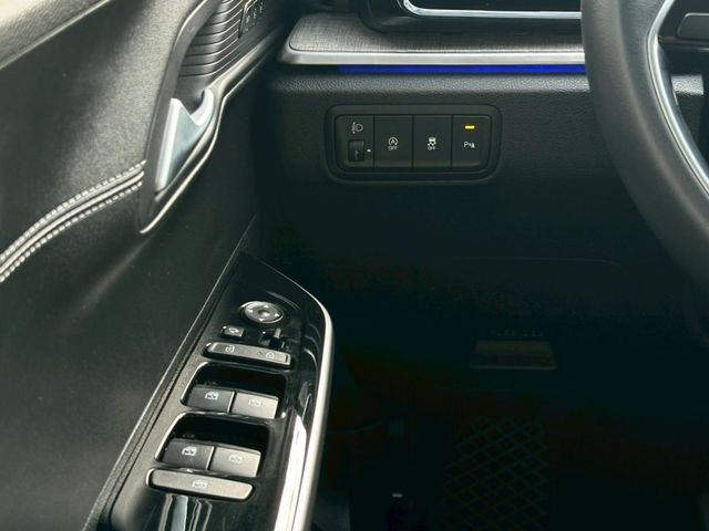 Hyundai Custin  第15張相片