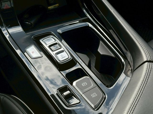 Hyundai Custin  第16張相片