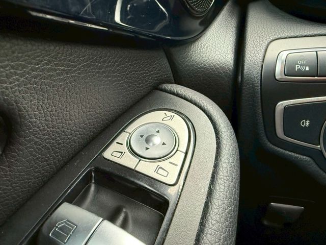 Mercedes-Benz/賓士 GLC220d  第14張相片