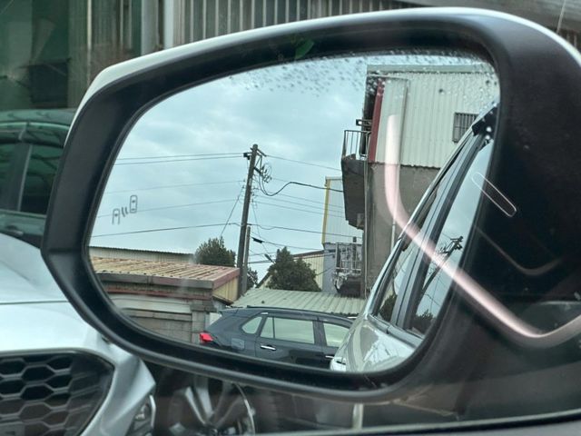 Toyota RAV4  第4張相片