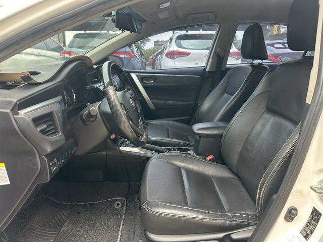 Toyota ALTIS  第11張相片