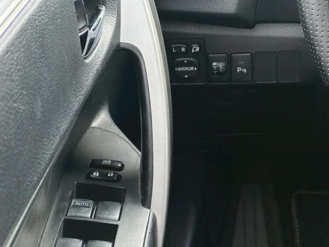 Toyota ALTIS  第15張相片