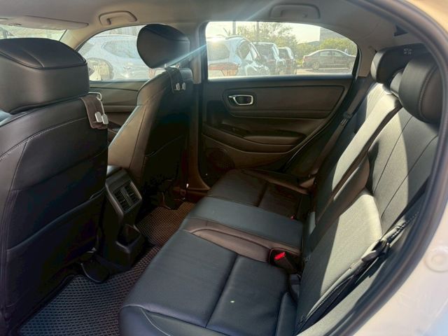 Honda HR-V  第9張相片