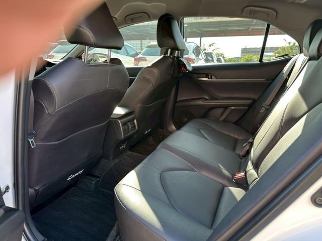 Toyota Camry  第8張相片