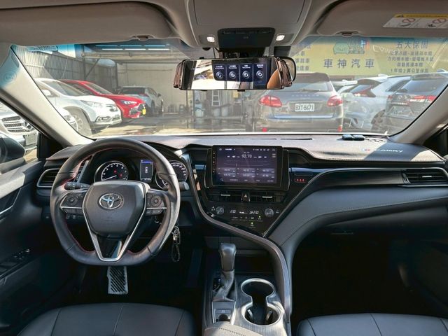 Toyota Camry  第10張相片