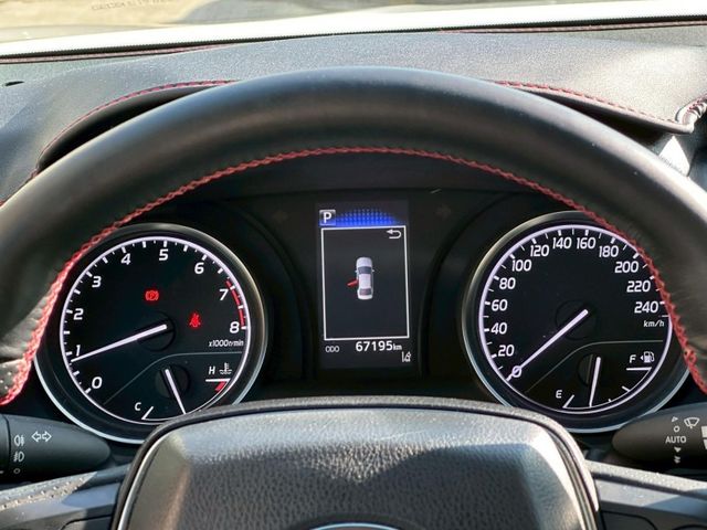 Toyota Camry  第12張相片