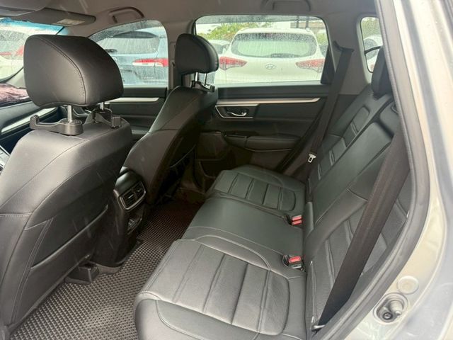 Honda CR-V  第9張相片