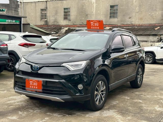 Toyota RAV4  第4張相片