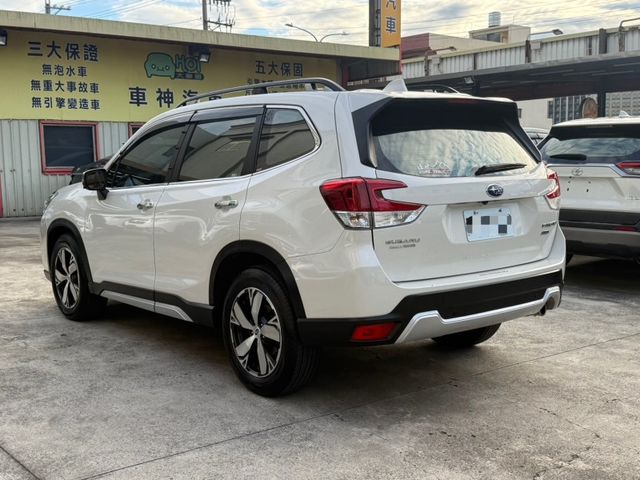 Subaru Forester  第8張相片