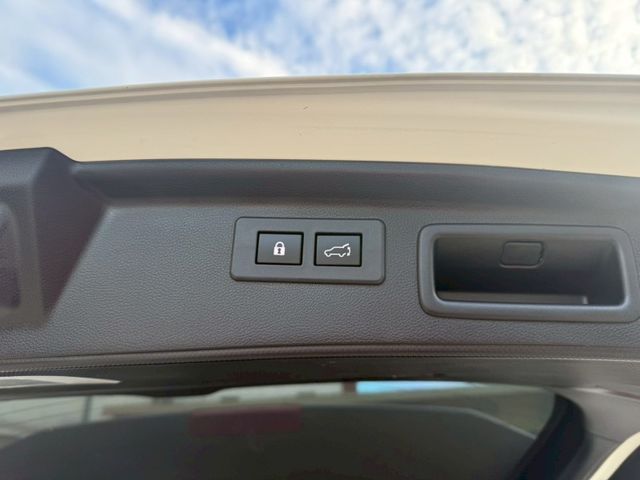 Subaru Forester  第12張相片