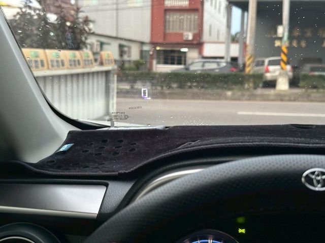 Toyota RAV4  第1張相片