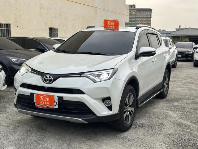 Toyota RAV4  第4張相片
