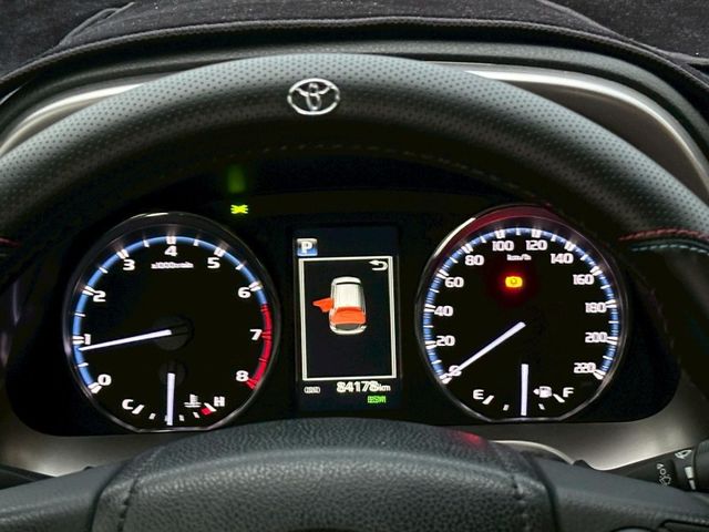 Toyota RAV4  第13張相片