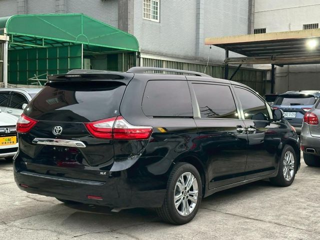 Toyota Sienna  第6張相片