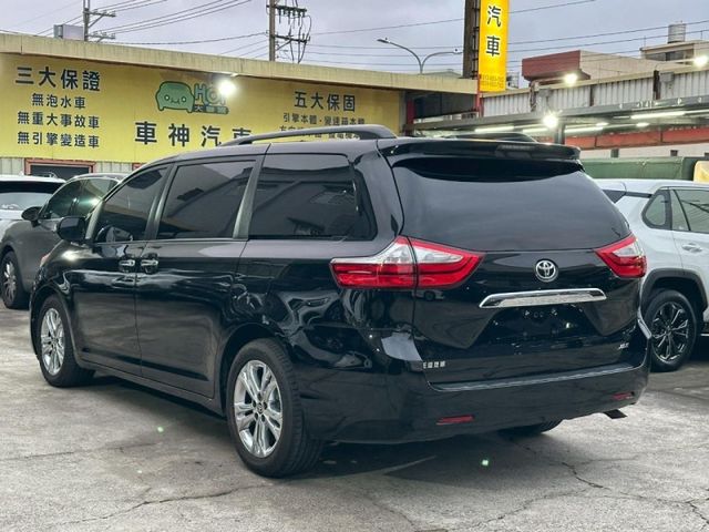 Toyota Sienna  第8張相片