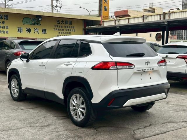 Toyota Cross  第9張相片