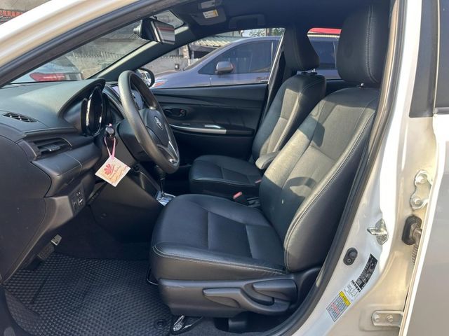 Toyota Yaris  第10張相片