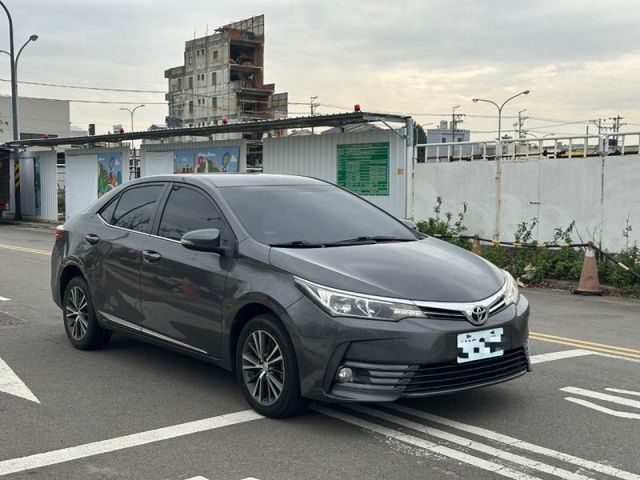 Toyota ALTIS  第6張相片