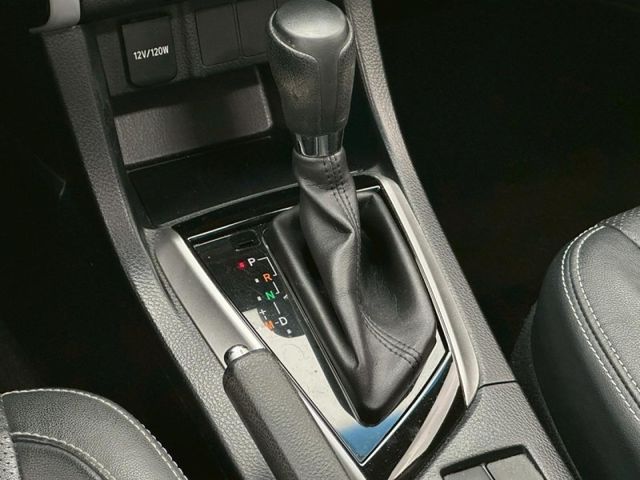 Toyota ALTIS  第15張相片