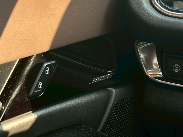 Mazda CX-30  第1張相片