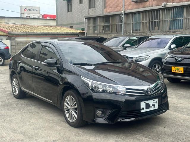 Toyota ALTIS  第7張相片