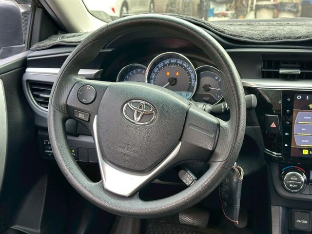 Toyota ALTIS  第12張相片
