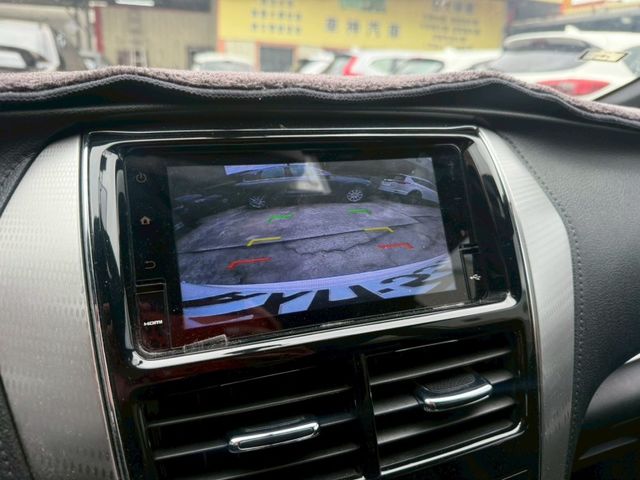 Toyota Yaris  第2張相片