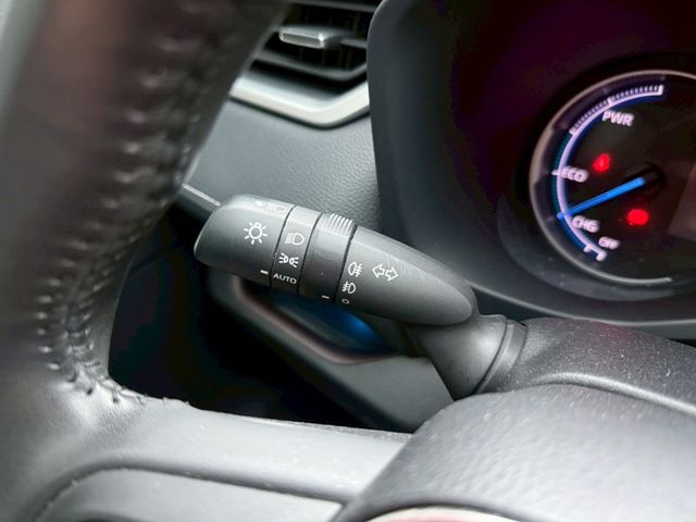 Toyota RAV4  第1張相片