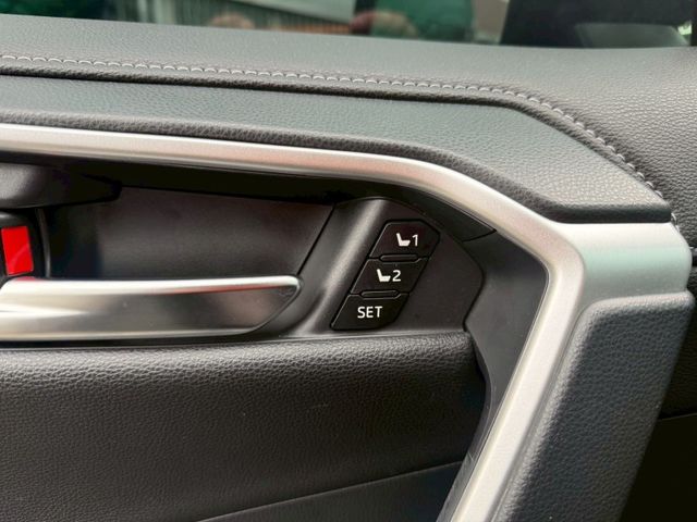 Toyota RAV4  第2張相片